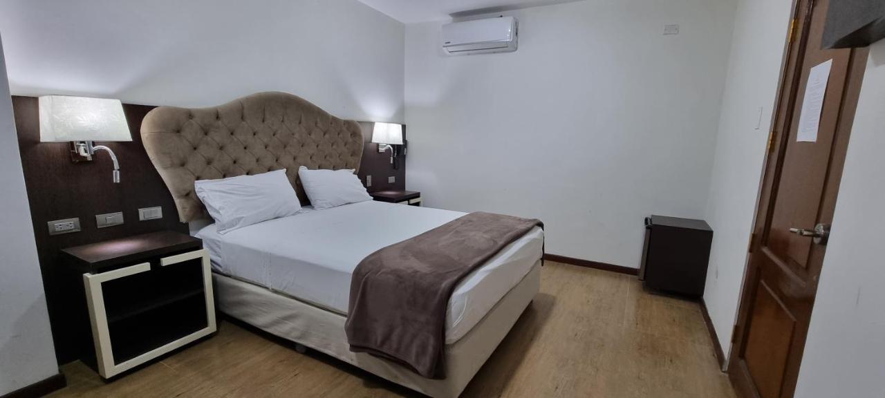 Hotel Imperio Real تروخيو المظهر الخارجي الصورة
