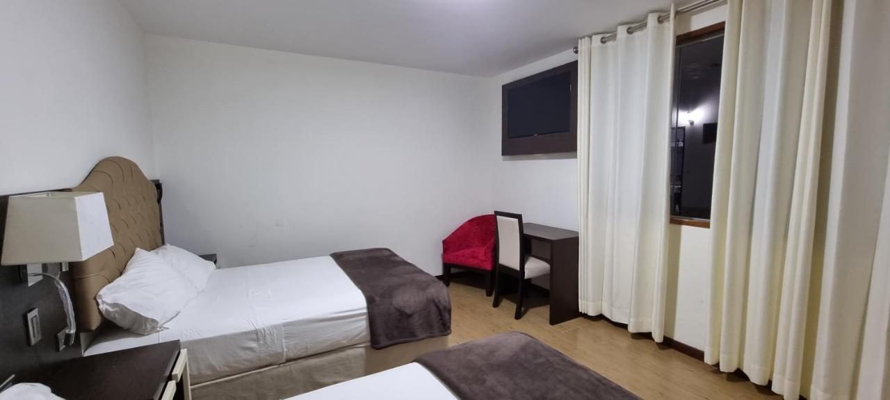 Hotel Imperio Real تروخيو المظهر الخارجي الصورة