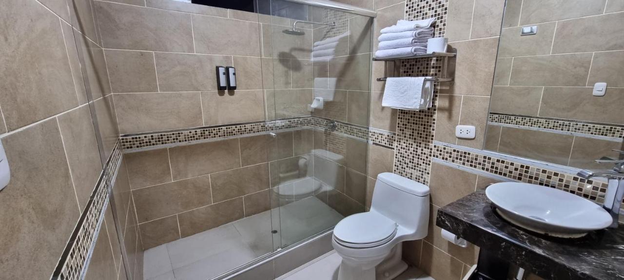 Hotel Imperio Real تروخيو المظهر الخارجي الصورة